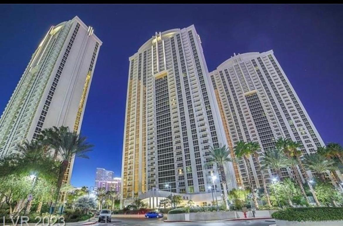 Luxe 1br 2bth Mgm Signature Balcony Apartahotel