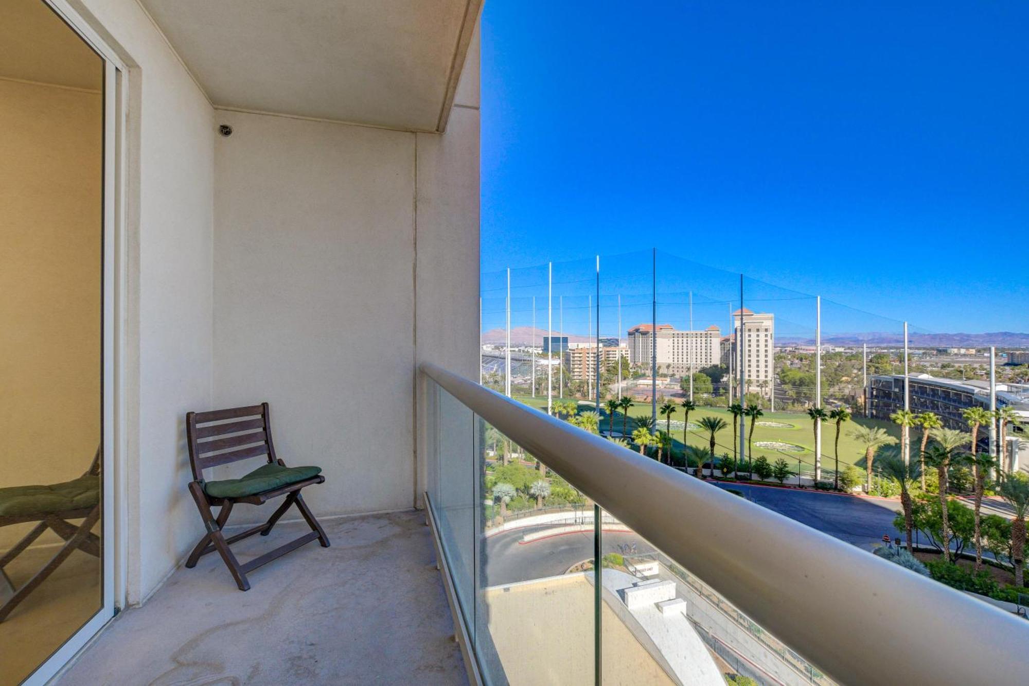 Luxe 1br 2bth Mgm Signature Balcony Apartahotel Las Vegas